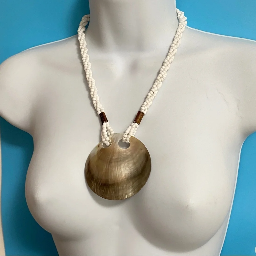 N/A mother pearl